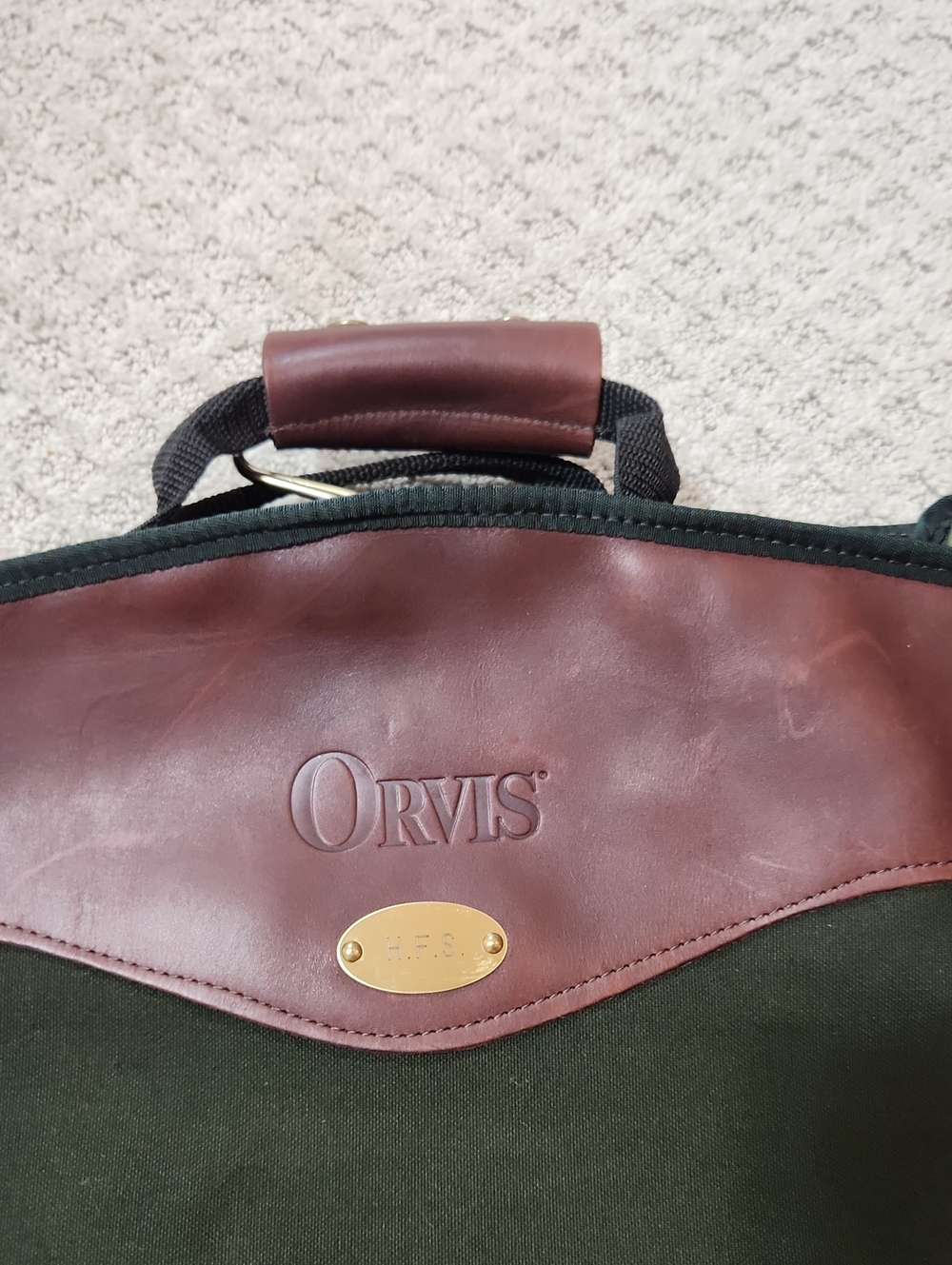 Orvis Dark Green Canvas Garment Bag with Brown Leather Accents - Picture 3 of 16